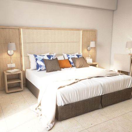 Hostal Anibal - Ab Group San Antonio  Bagian luar foto
