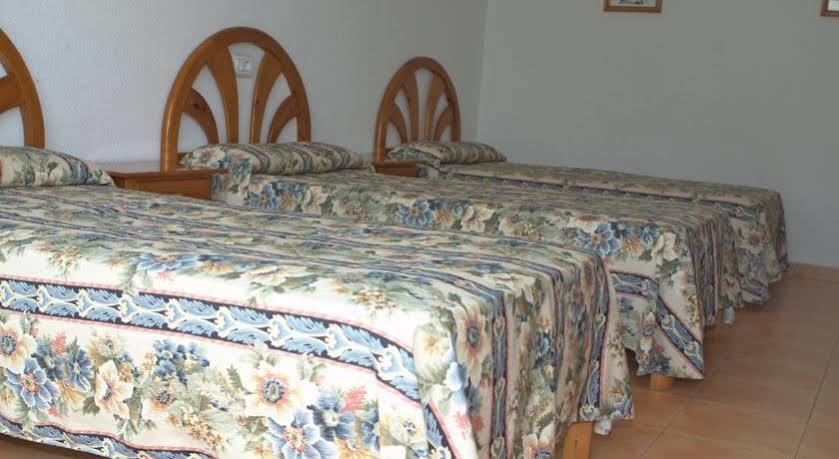Hostal Anibal - Ab Group San Antonio  Bagian luar foto
