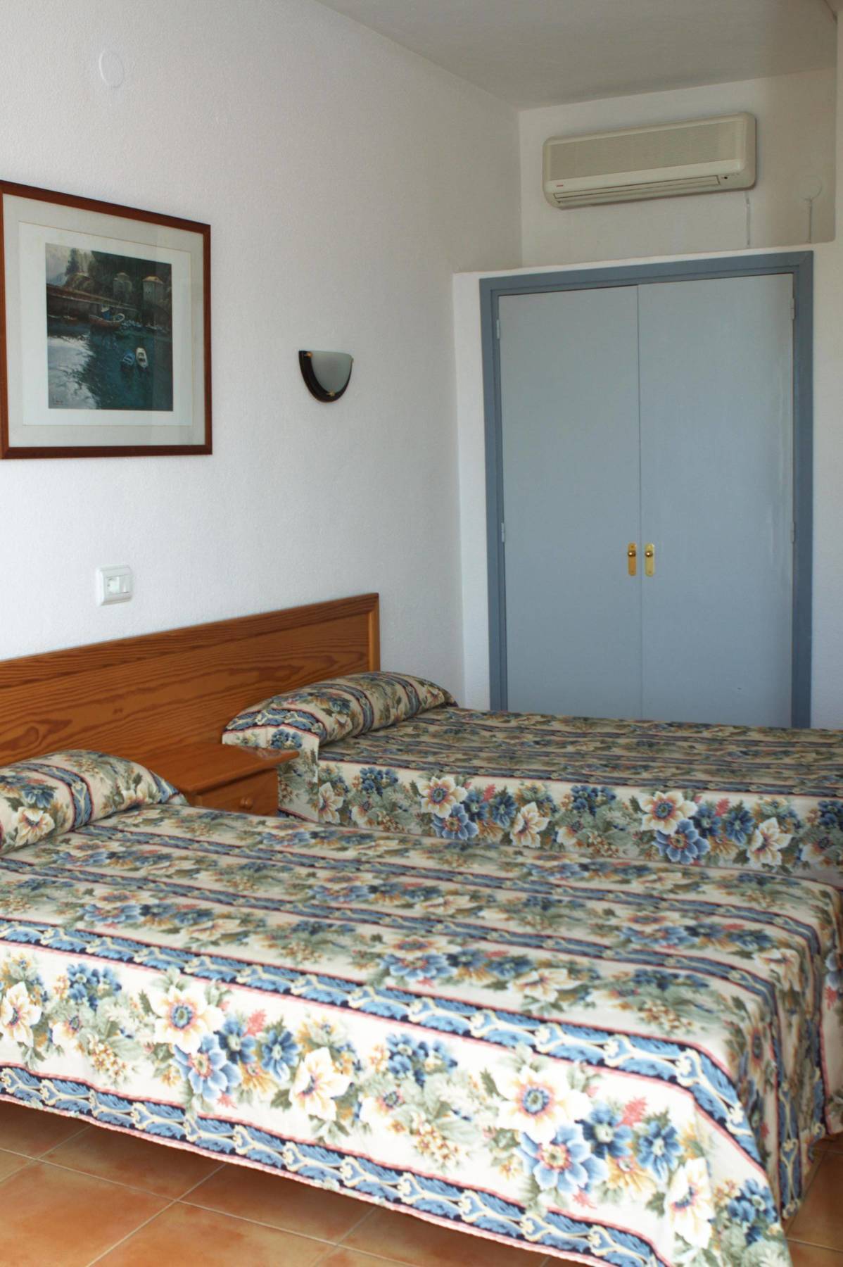 Hostal Anibal - Ab Group Hotel San Antonio  Bagian luar foto