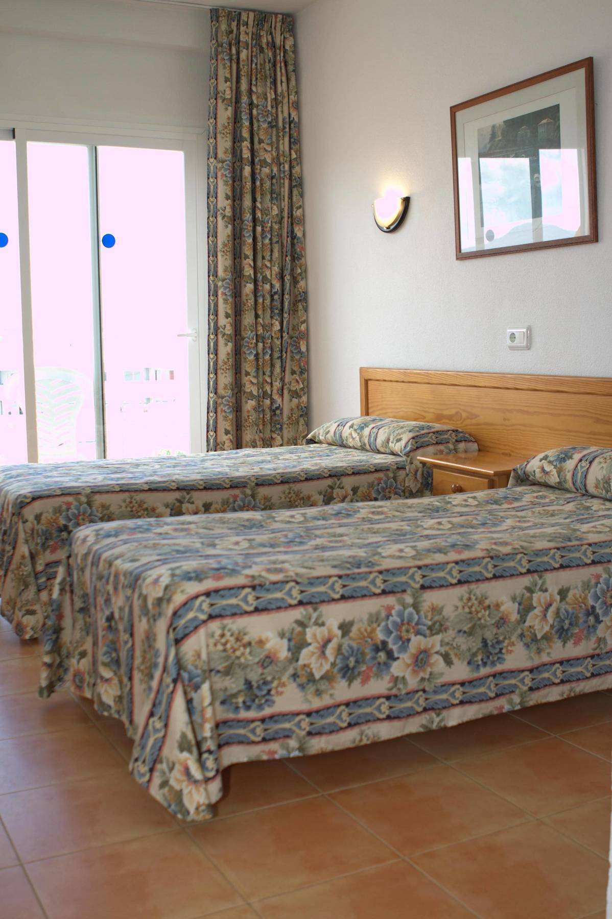 Hostal Anibal - Ab Group San Antonio  Bagian luar foto