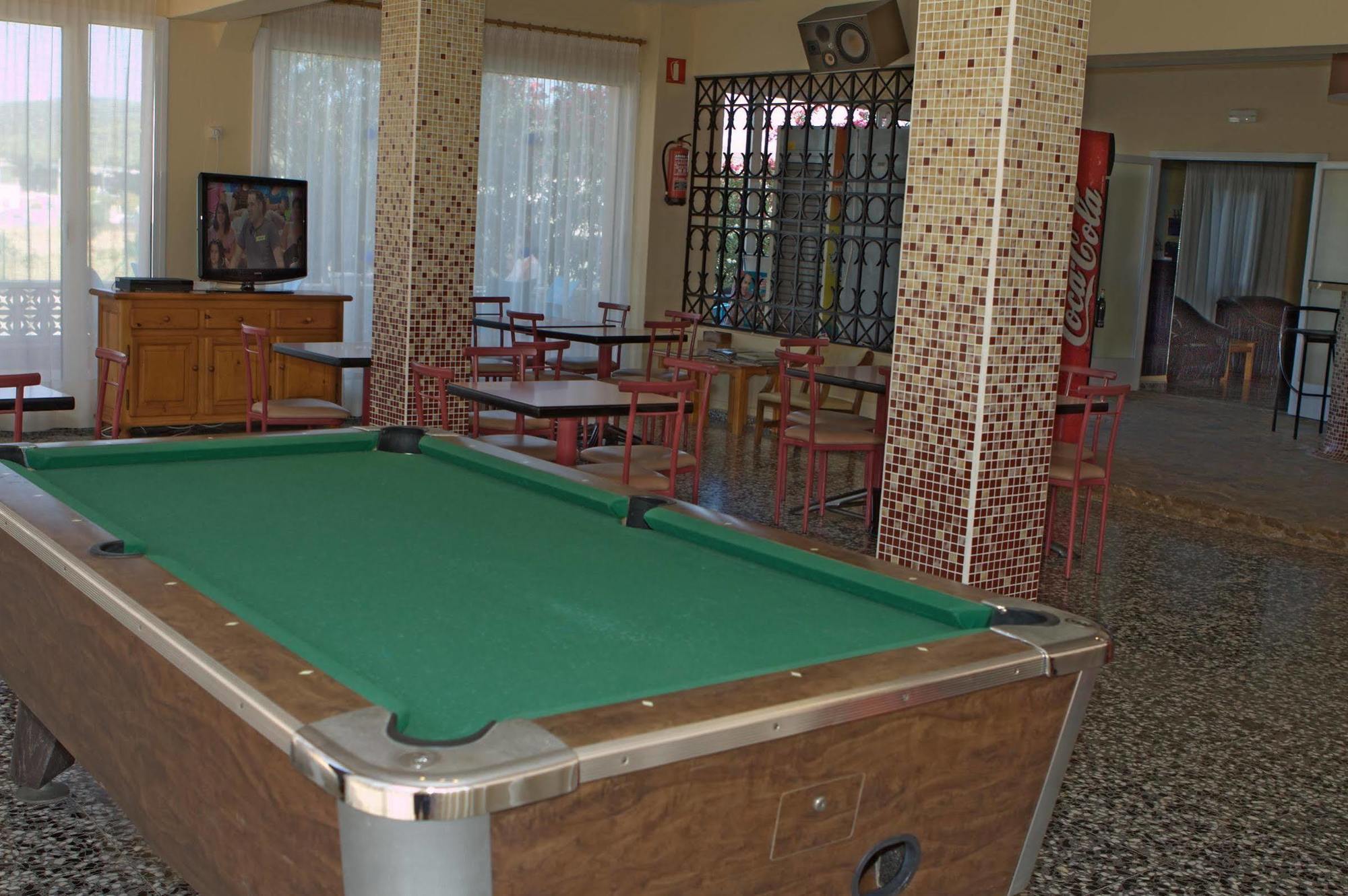 Hostal Anibal - Ab Group San Antonio  Bagian luar foto